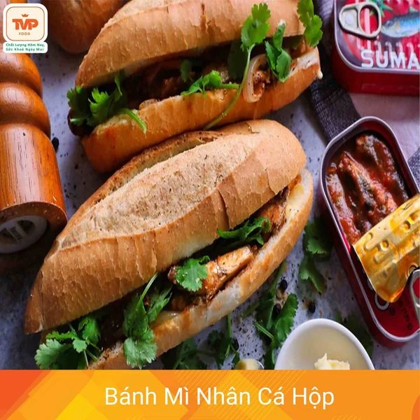 Bánh mì thịt cá hộp món ăn nhanh chóng, tiện lợi, không thể cưỡng lại.